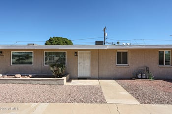 10506 Oakmont Dr, Sun City, AZ 85351