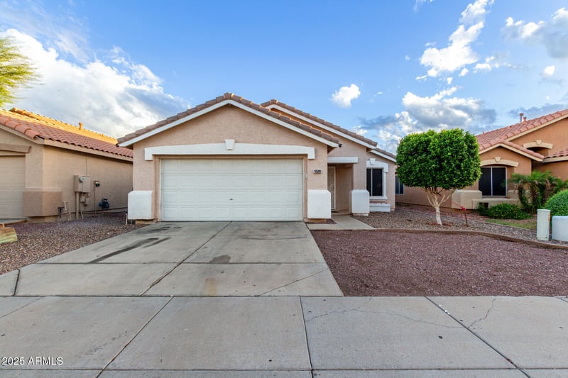 10509 Reade Ave, Glendale, AZ 85307