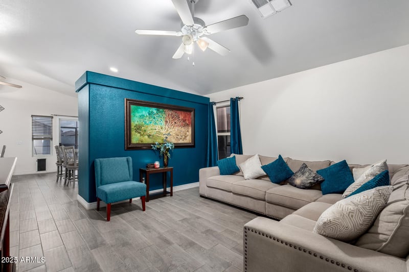 10509 Reade Ave, Glendale, AZ 85307