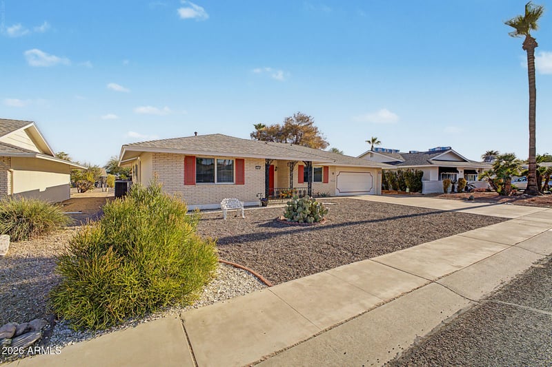 10509 W Mission Ln, Sun City, AZ 85351