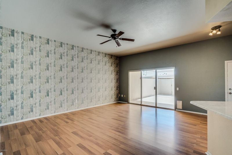 10509 W Ocotillo Dr, Sun City, AZ 85373
