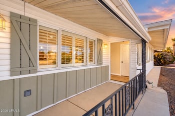 10509 W Snead Dr, Sun City, AZ 85351