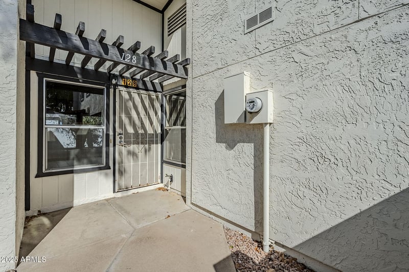 1051 Dobson Rd #128, Mesa, AZ 85202