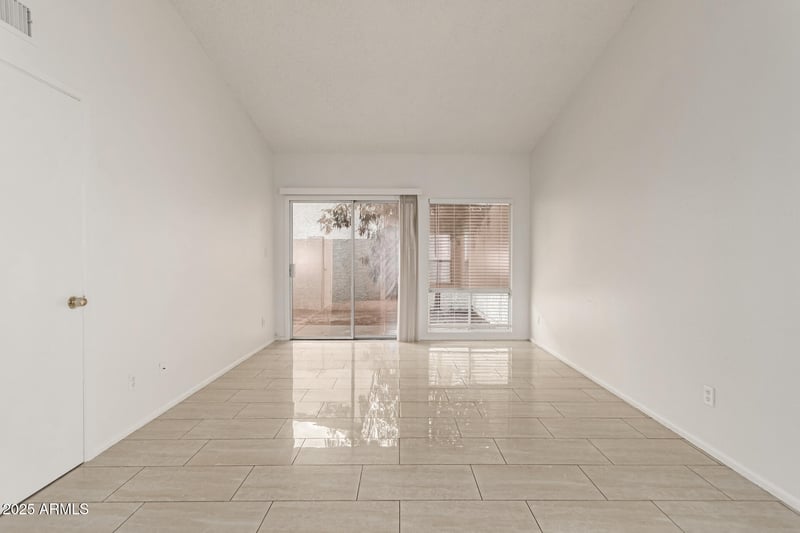 1051 Dobson Rd #40, Mesa, AZ 85202