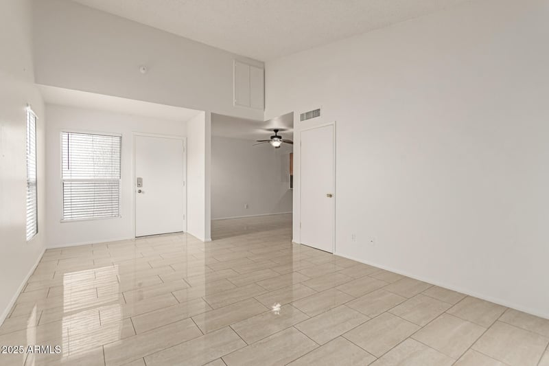 1051 Dobson Rd #40, Mesa, AZ 85202