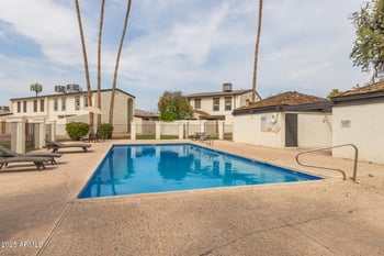 1051 Dobson Rd #40, Mesa, AZ 85202