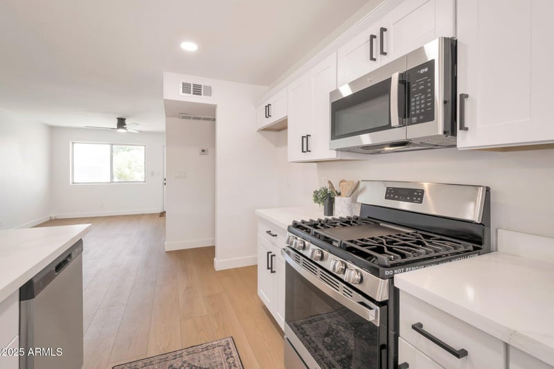 1051 Millett Ave, Mesa, AZ 85204