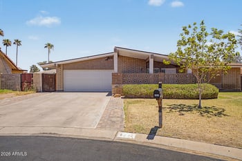 1051 72nd Way, Mesa, AZ 85208