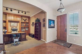 1051 Sierra Madre Ave, Gilbert, AZ 85233