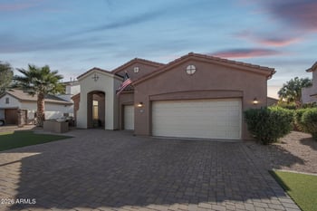 1051 Sierra Madre Ave, Gilbert, AZ 85233