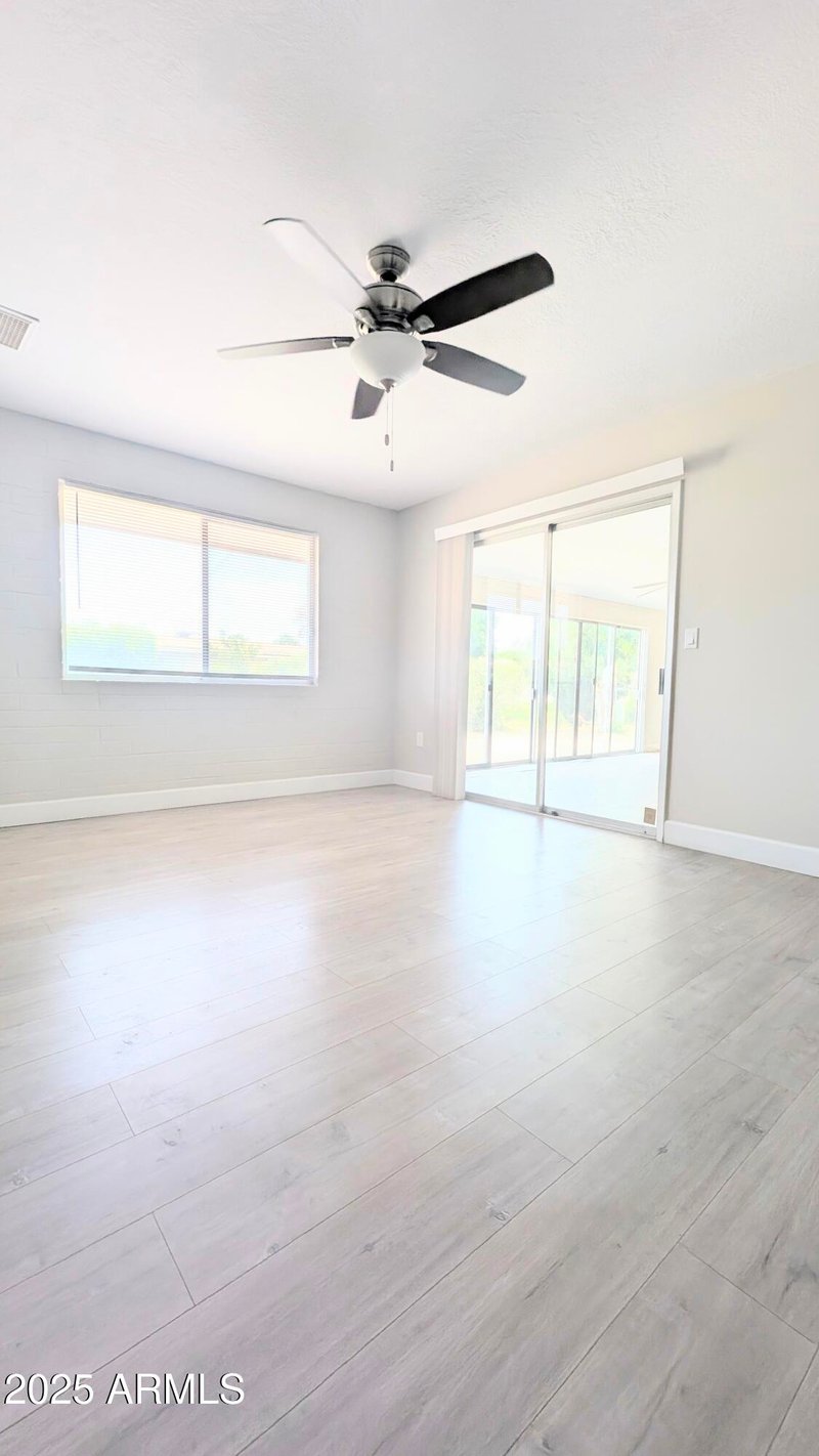 10510 Camden Ave, Sun City, AZ 85351