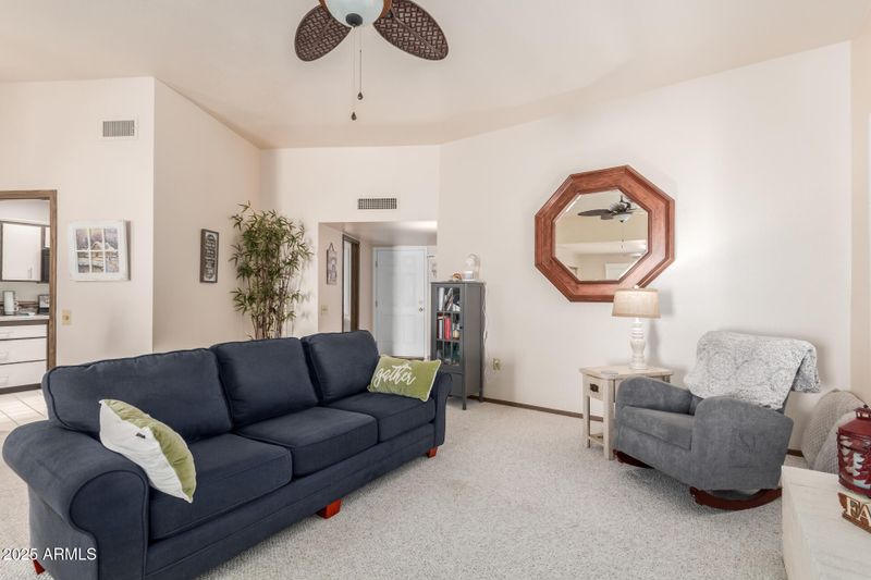 10510 W Palmeras Dr, Sun City, AZ 85373