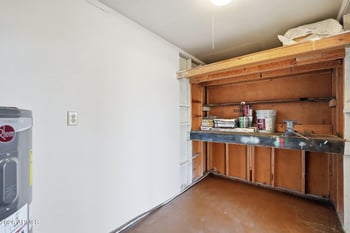 10511 Butler Dr, Peoria, AZ 85345