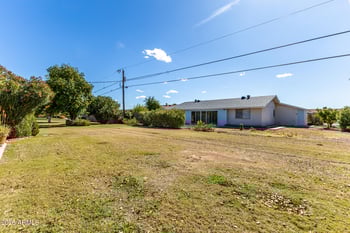 10511 Clair Dr, Sun City, AZ 85351