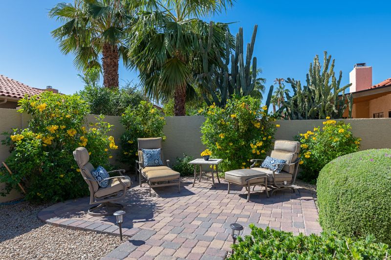 10511 E Terra Dr, Scottsdale, AZ 85258