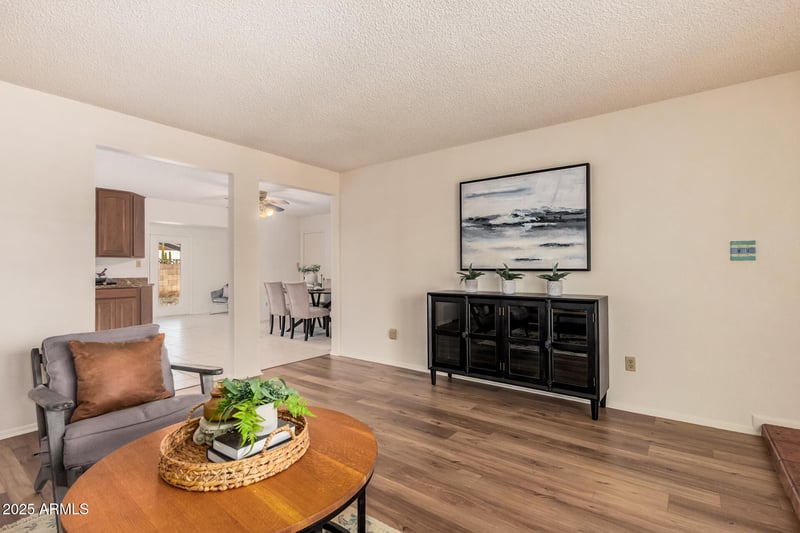 10512 Ruth Ave, Peoria, AZ 85345