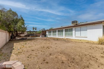 10513 Diana Ave, Peoria, AZ 85345