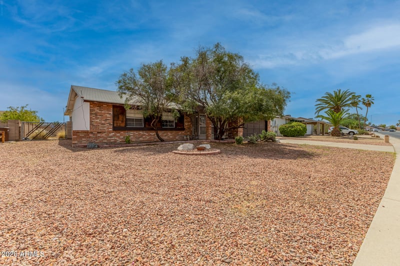 10513 Diana Ave, Peoria, AZ 85345