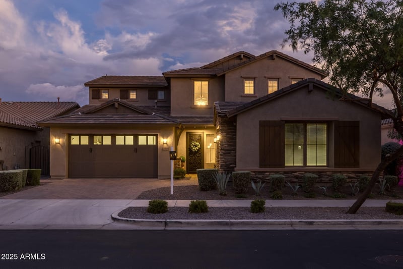 10515 Sheffield Dr, Mesa, AZ 85212