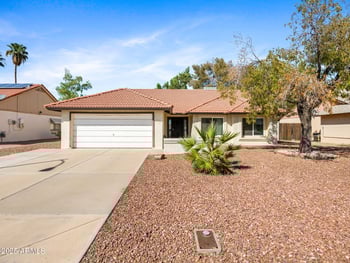 10516 Griswold Rd, Peoria, AZ 85345
