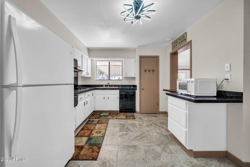 10517 Cumberland Dr, Sun City, AZ 85351