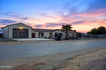 10517 E Boulder Dr, Apache Junction, AZ 85120