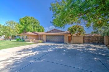 10517 Earll Dr, Avondale, AZ 85392