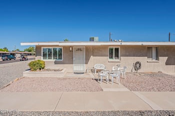 10518 Oakmont Dr, Sun City, AZ 85351