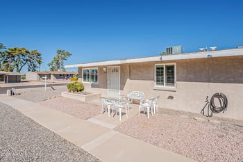 10518 Oakmont Dr, Sun City, AZ 85351