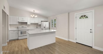 10518 W Oakmont Dr, Sun City, AZ 85351