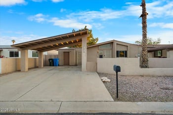 10519 Heatherbrae Dr, Phoenix, AZ 85037