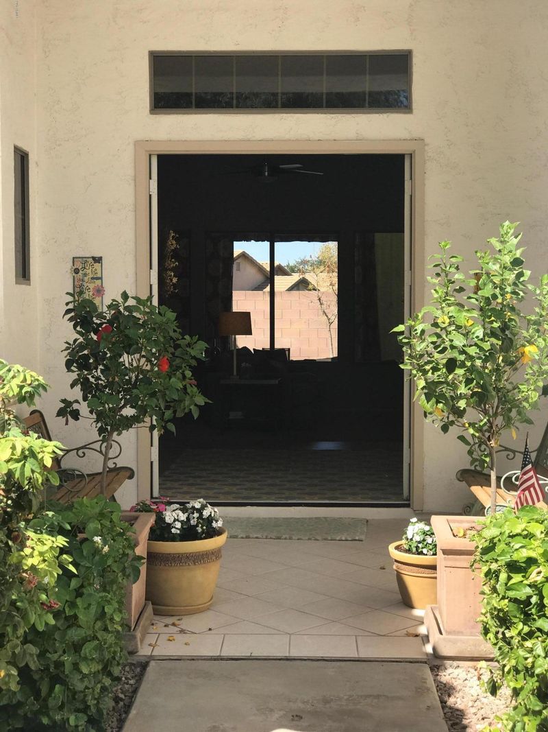 1052 S Rockwell St, Gilbert, AZ 85296