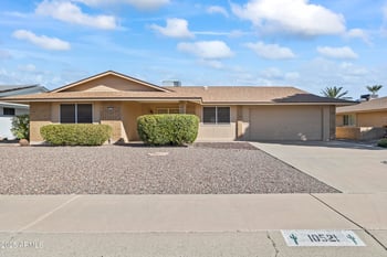 10521 Prairie Hills Cir, Sun City, AZ 85351