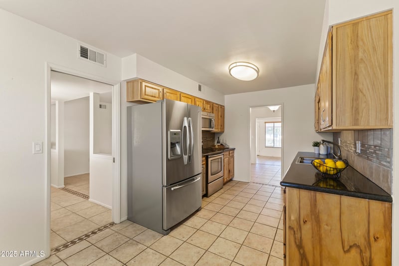 10521 Prairie Hills Cir, Sun City, AZ 85351