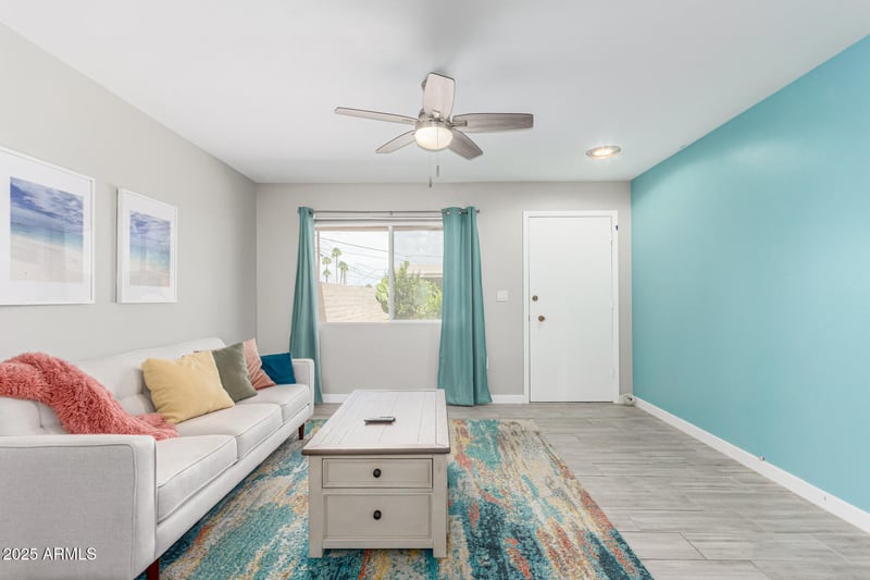10523 Coggins Dr, Sun City, AZ 85351