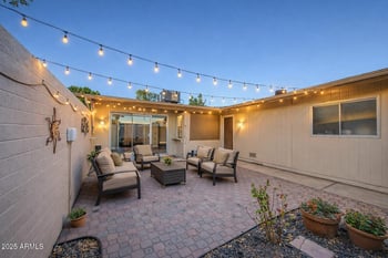 10523 Highwood Ln, Sun City, AZ 85373