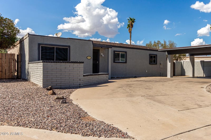 10526 Devonshire Ave, Phoenix, AZ 85037
