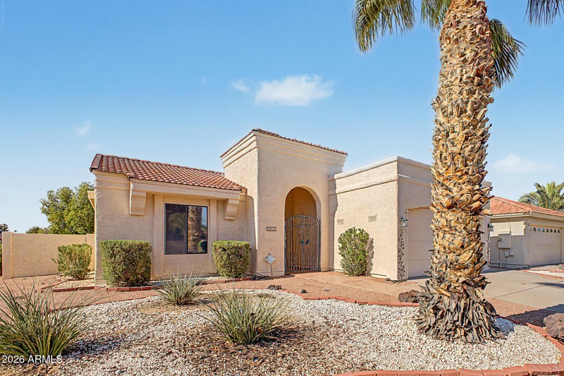 10526 E Bellflower Dr, Sun Lakes, AZ 85248