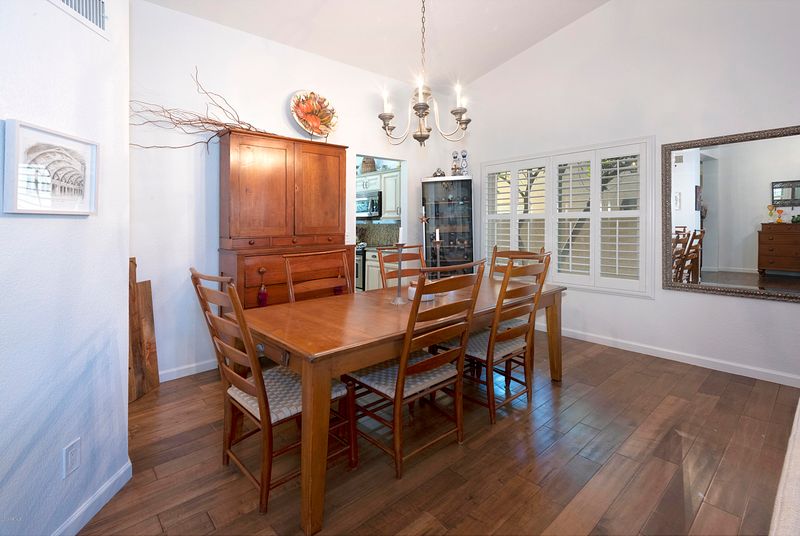 10527 E Terra Dr, Scottsdale, AZ 85258