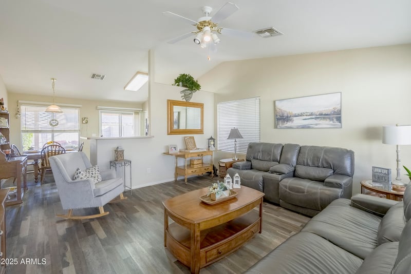 10528 Potter Dr, Peoria, AZ 85382