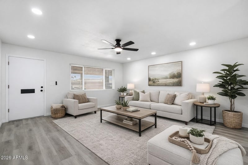 10528 W Saratoga Cir, Sun City, AZ 85351