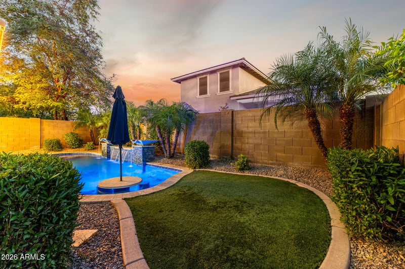 10529 Durant Dr, Mesa, AZ 85212