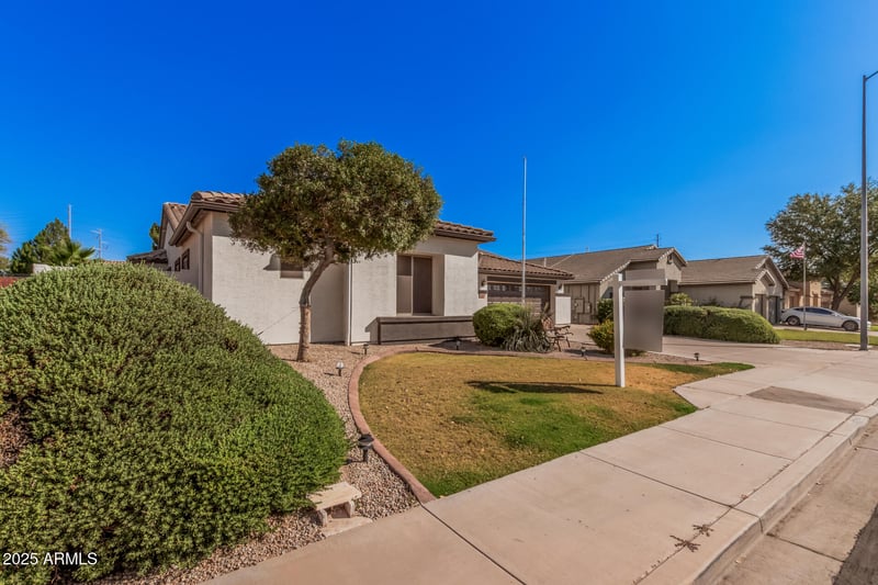 10529 Posada Ave, Mesa, AZ 85212