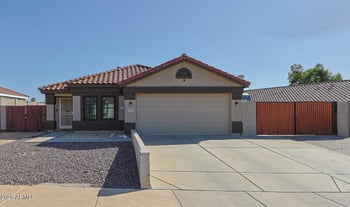 10529 Robin Ln, Peoria, AZ 85383