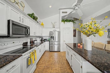 10529 Magnolia St, Tolleson, AZ 85353