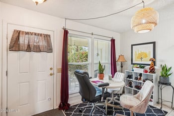 10529 Wheatridge Dr, Sun City, AZ 85373