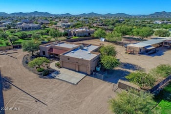 1053 Maddock Rd, Phoenix, AZ 85086