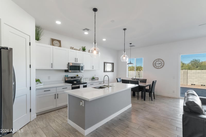 10530 Baltimore St, Apache Junction, AZ 85120