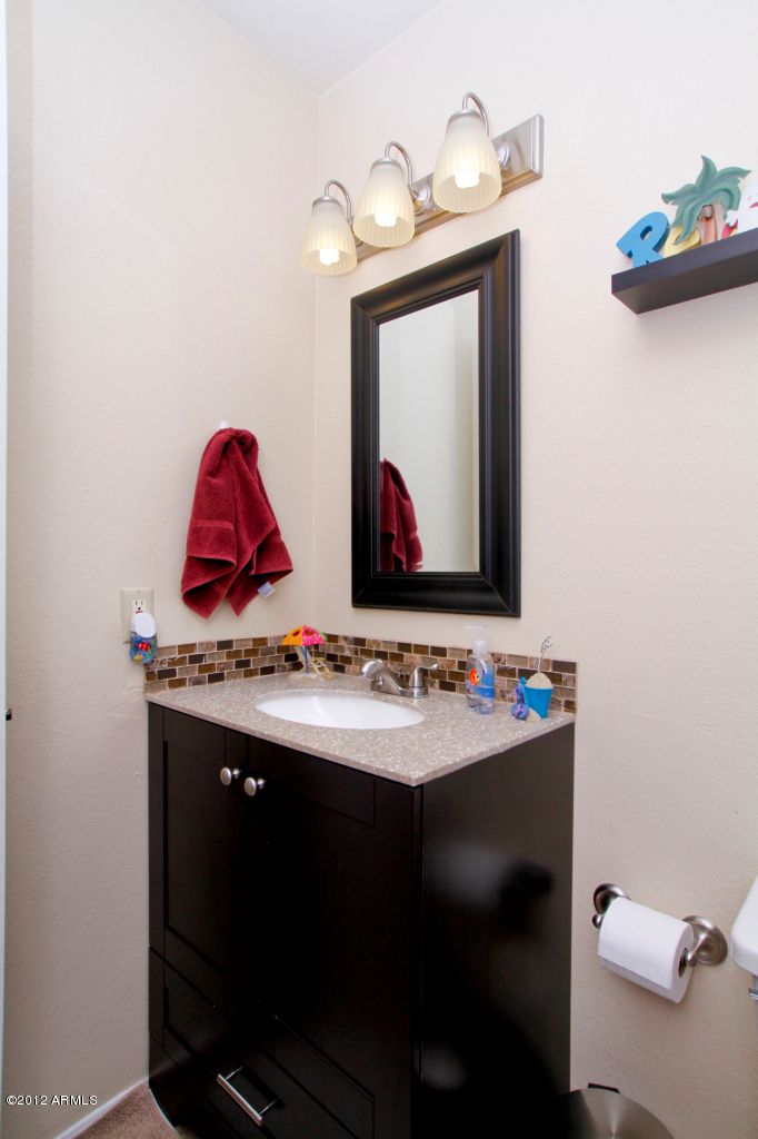 10530 E Clinton St, Scottsdale, AZ 85259