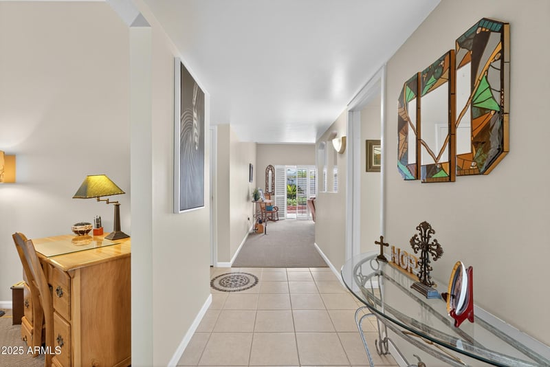 10533 Hutton Dr, Sun City, AZ 85351